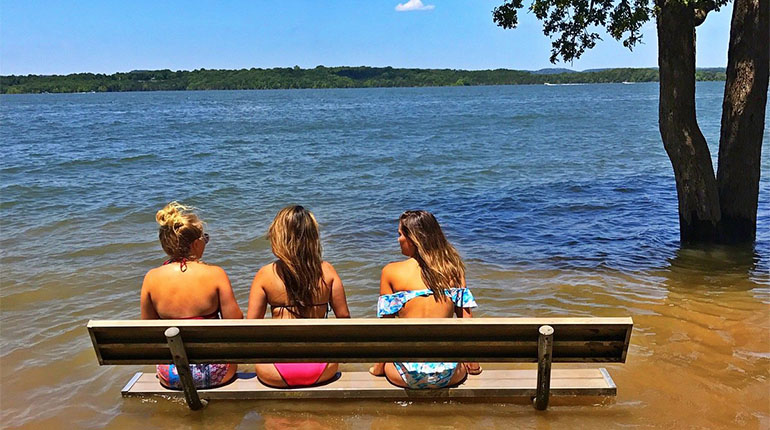 10 Best lakes in Missouri, United States