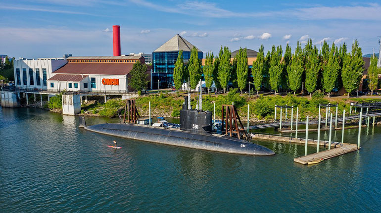 Visit the Oregon Museum of Science and Industry