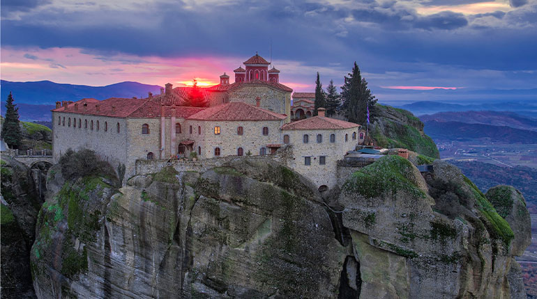 Visit the monasteries of Meteora