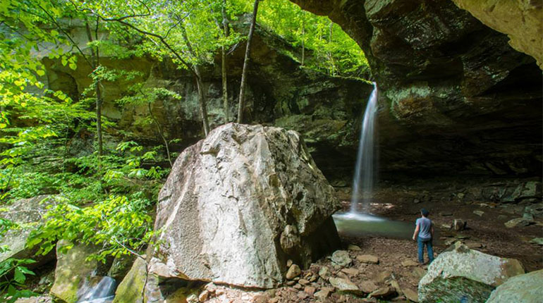 10 Amazing Waterfalls in Arkansas that’s Quite Surprising (2023)