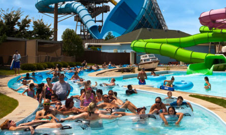 Water Parks in Illinois