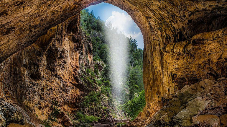 Waterfall Cave at Tonto Natural Bridge State Park