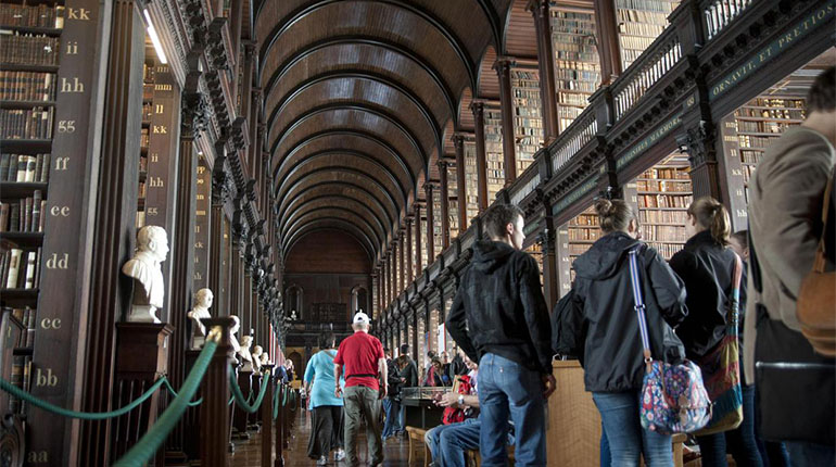 Visiting the 'Magic' Library at Trinity College